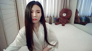 Korea_vovo naked stripping on cam for live sex video chat